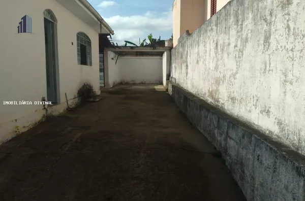Casa para Venda em Ouro Fino / MG no bairro Jardim Patrícia