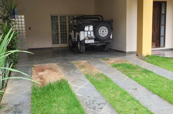 Casa para venda, 3 quarto(s),  Centro, Ouro Fino