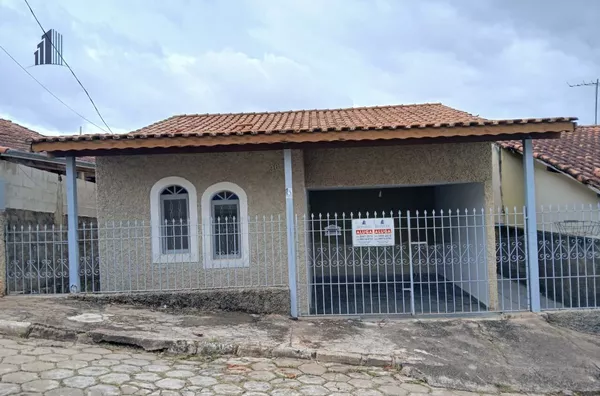 Casa para aluguel, 2 quarto(s),  Jardim Centenário, Ouro Fino