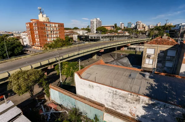 Terreno à Venda no Bairro São João em Porto Alegre | 350m² 