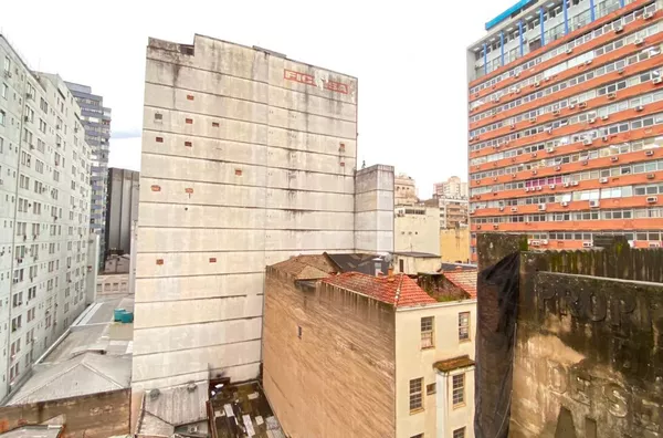 Apartamento 1 Quarto à Venda no Centro Histórico Porto Alegre