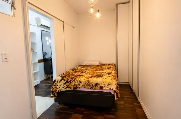 Apartamento 1 Quarto à Venda no Centro Histórico Porto Alegre