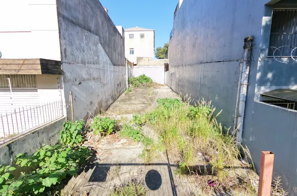 Terreno à Venda ou Locação no bairro Santana em Porto Alegre | 191m²