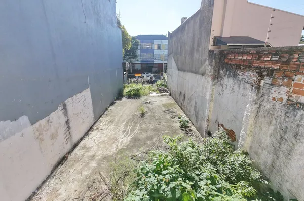 Terreno à Venda ou Locação no bairro Santana em Porto Alegre | 191m²