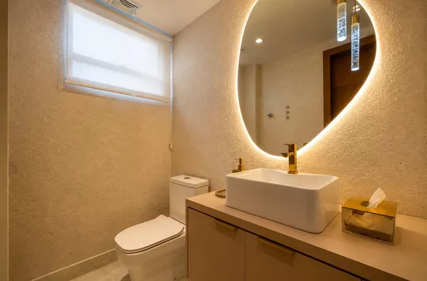 Sala comercial Mobiliada à venda na Av. Carlos Gomes | Porto Alegre