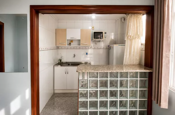 Apartamento JK à venda no Centro Histórico de Porto Alegre | Alugado