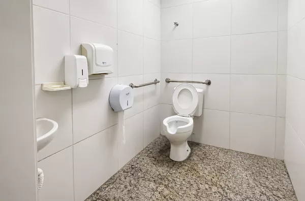 Sala Comercial para Locação na Av. Borges de Medeiros | 350m² | Centro Histórico
