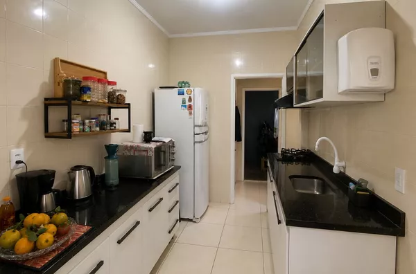 Apartamento 2 Dormitórios à Venda no Centro Histórico de Porto Alegre | Em Frente ao Zaffari