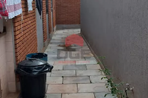 Casa em Vila Tiberio  -  Ribeirão Preto - Foto 3