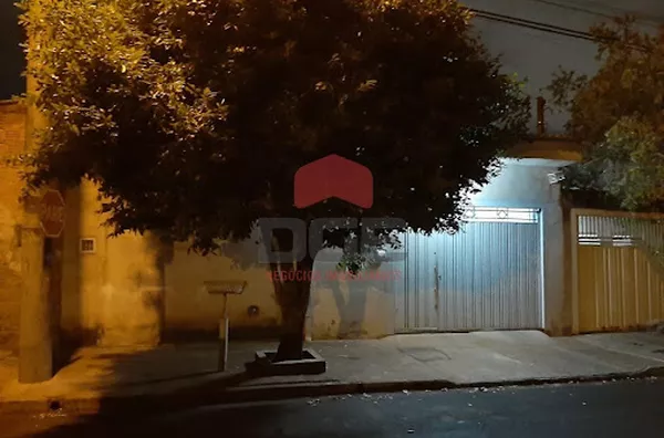 Casa em Conjunto Habitacional Jardim das Palmeiras  -  Ribeirão Preto - Foto 1