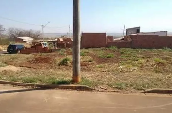 Terreno para venda Jardim das Aroeiras Jardinópolis - Foto 2