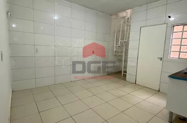 Casa 3 dormitórios Vila Albertina  -  Ribeirão Preto - Foto 2