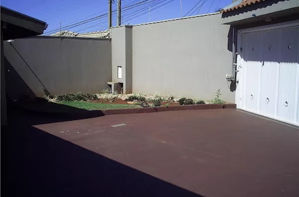 Garagem Descoberta