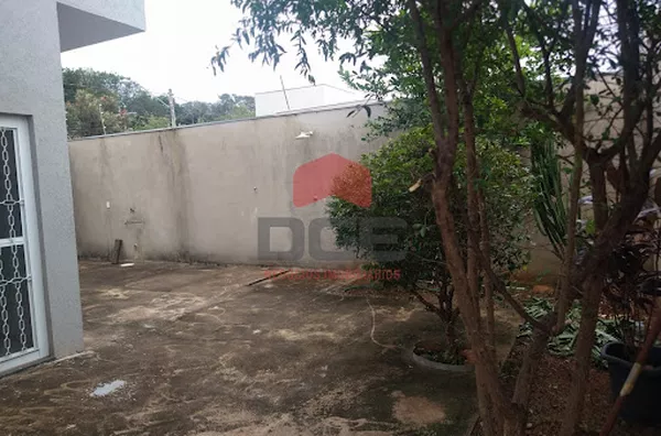 Casa de Condominio em (L-10)  -  Ribeirão Preto
