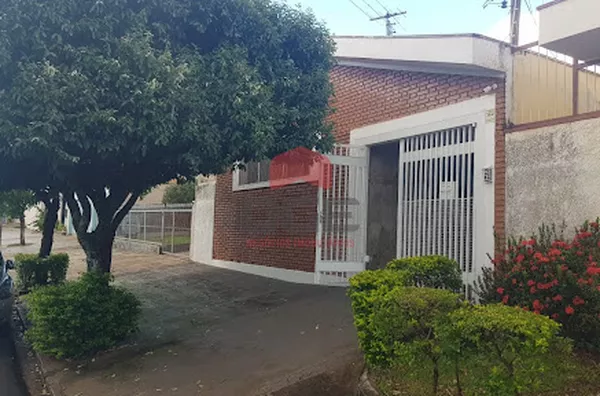 Casa em Independência  -  Ribeirão Preto - Foto 1