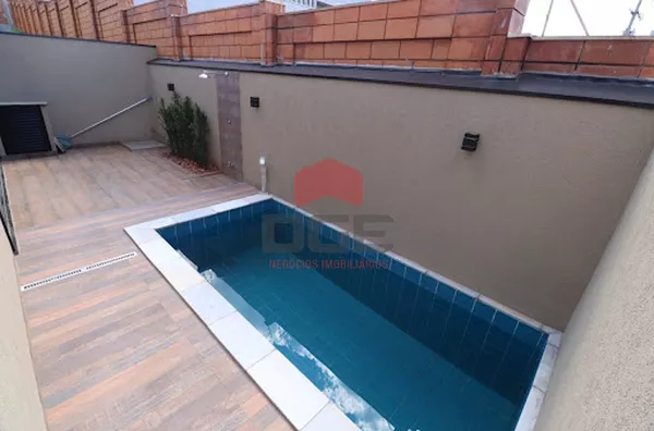 Casa com piscina no San Marco 2  -  Ribeirão Preto