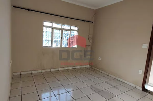 Casa em Vila Tiberio  -  Ribeirão Preto - Foto 6
