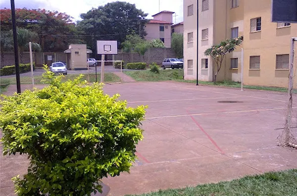Quadra poliesportiva