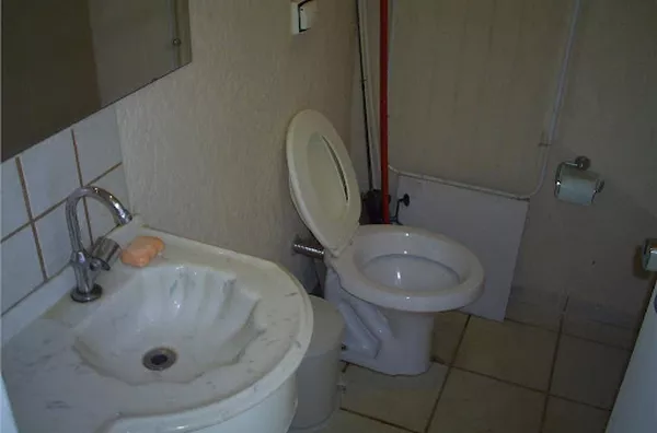 Banheiro Serviço