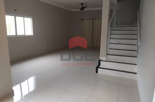 Casa de Condominio em (L-10)  -  Ribeirão Preto