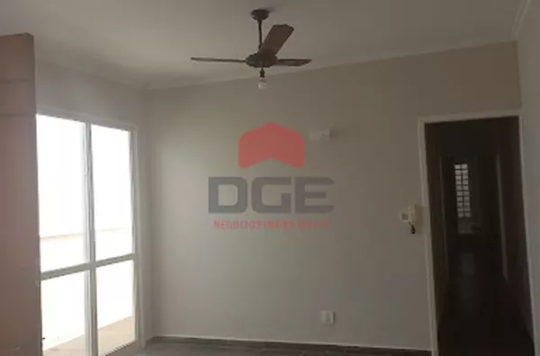 Casa em Vila Tiberio  -  Ribeirão Preto - Foto 1