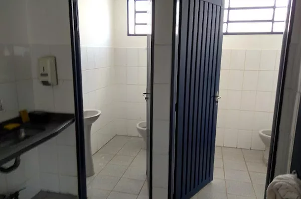 Loja/Salão para aluguel Jardim Anhangüera RIBEIRAO PRETO - Foto 4