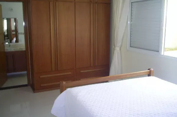 Suite 1