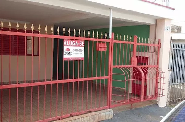 Casa em Ipiranga  -  Ribeirão Preto - Foto 1