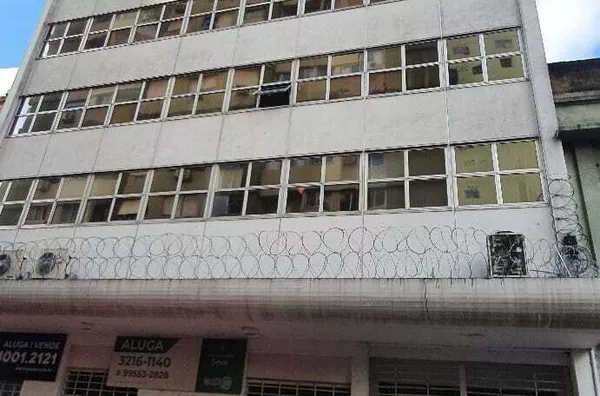CHGJM 282 Edifício Comercial