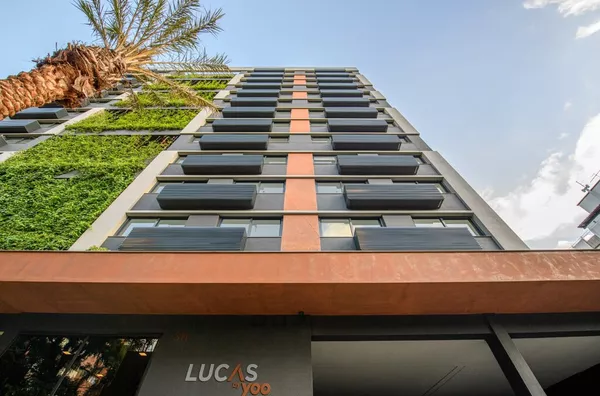 Garden Lucas by YOO