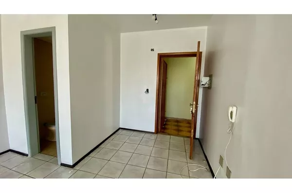MDVCC 1023 Sala 610371014-140