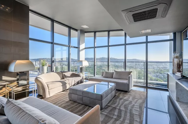 Float Residences Apto 3330