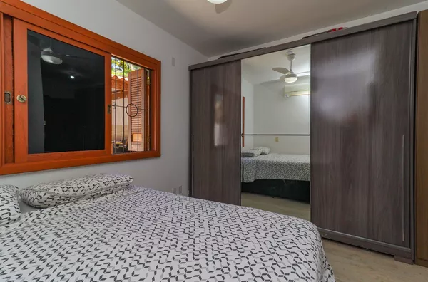 HNSDG 121 Casa CA04