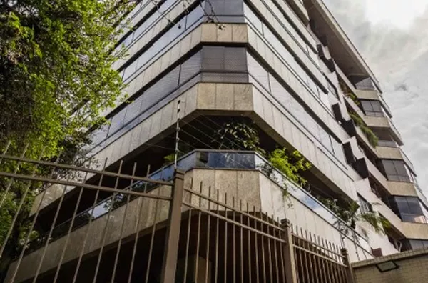 Edifício Solar da Figueira Apto 501
