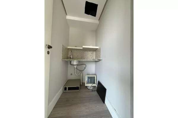 Sala HDPI 891 Sala 612541029-27