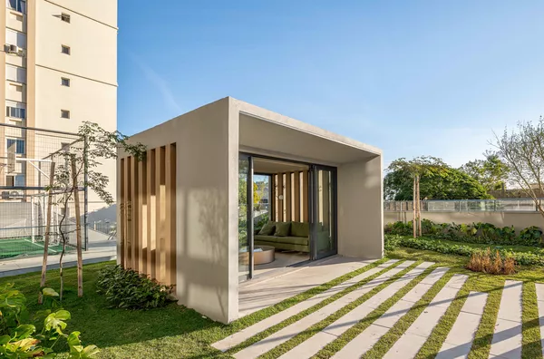 Pool House 2