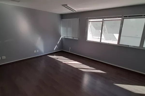 Sala - 403