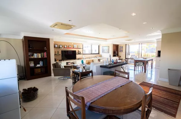 Cobertura Duplex Edifício Príncipe de Gales Apto 801
