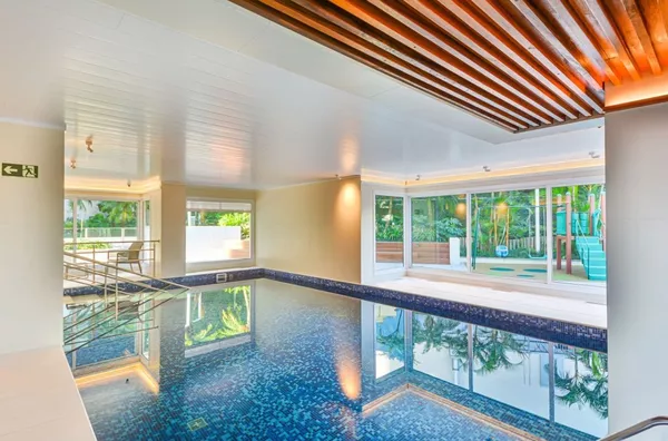 288 piscina