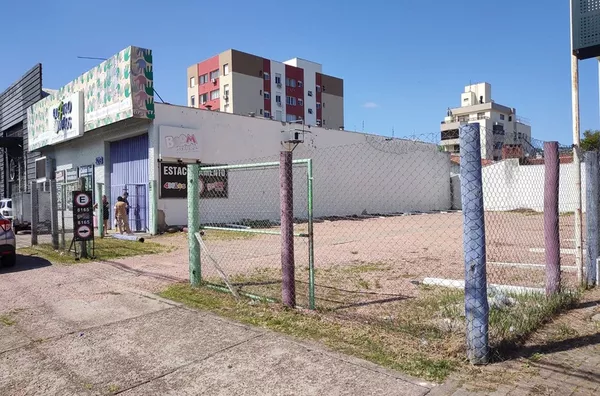 PI 8199 Terreno 610101040-1