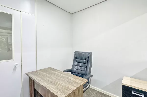 PM 13 Sala 10904
