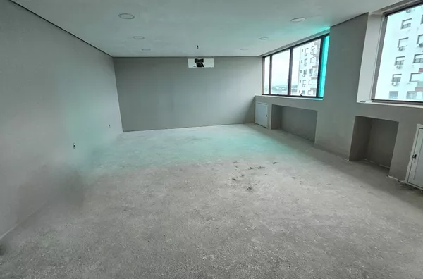 162 sala comercial