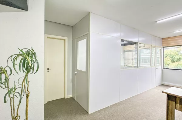 PM 13 Sala 10904