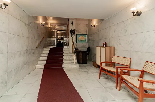 Apartamento CHCFM 560 Apto 610221014-318
