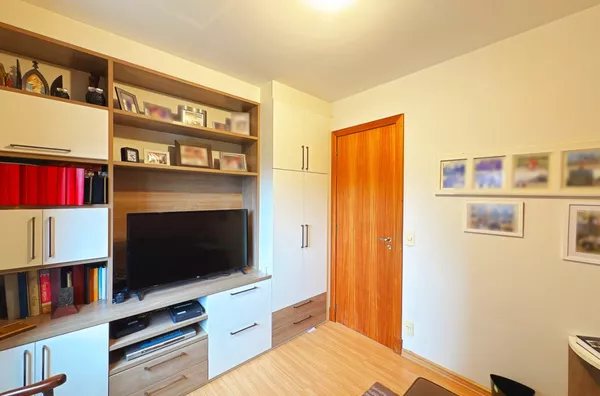 Apartamento 3 dormitórios com suíte, 2 vagas e piscina no Higienópolis - Foto 17