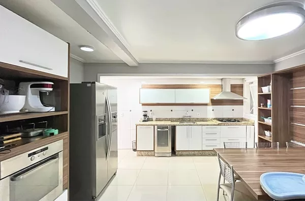 IJB 1200 Casa 610191048-19