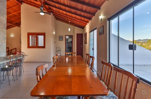 IDC 813 Casa 610191022-158