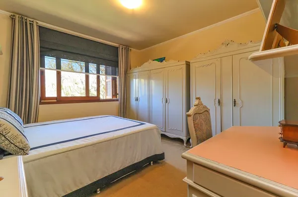 Casa próxima ao Colégio Farroupilha 