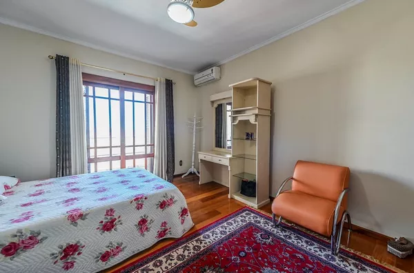 Casa em Condomínio no Nonoai 