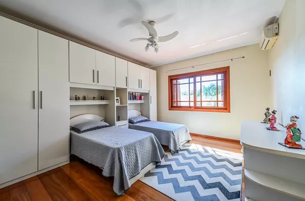 Casa em Condomínio no Nonoai 